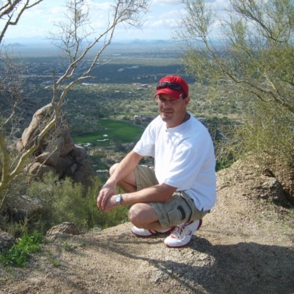 Meet your Posher, Mike - Picture 8 of 8